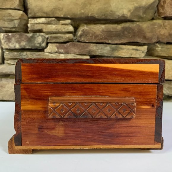 VTG Canoe Cedar Box Hand Carved Wood Decoupage Trinkets Cabin Rustic - Picture 10 of 15